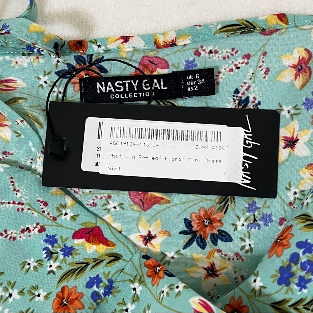 Nasty Gal Mint Green Floral Tie Strap Mini Dress Cottagecore Size 2 NWT - Picture 5 of 9